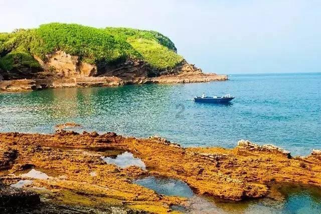 广陵区阳光志愿者协会联合开展“爱心年夜饭共享幸福年”活动